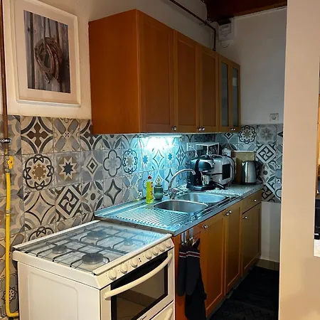 Palocliget Vendeghaz Ketbodony