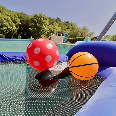 Palocliget Vendeghaz * Ketbodony