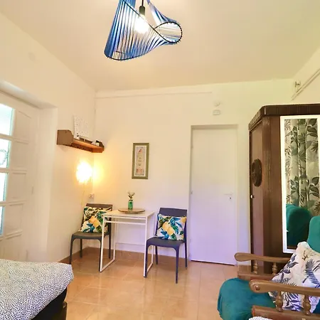 Palocliget Vendeghaz