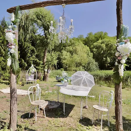 Palocliget Vendeghaz *