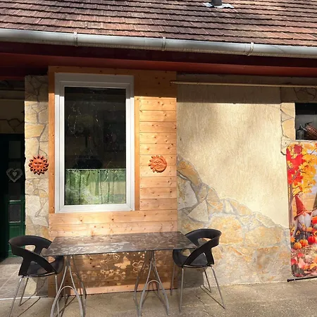 Palocliget Vendeghaz 게스트하우스